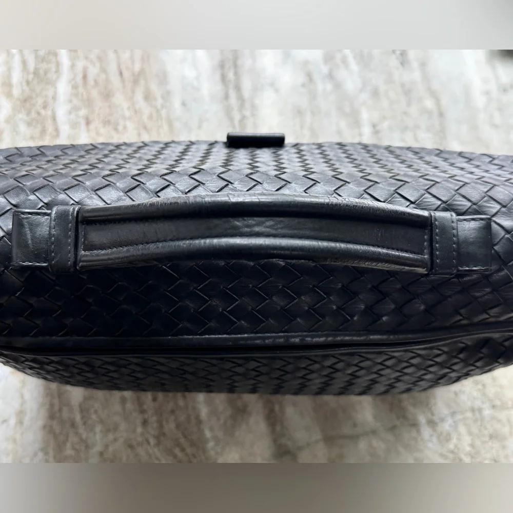 Bottega Veneta Briefcase Intrecciato Envelope Black Woven leather business bag
